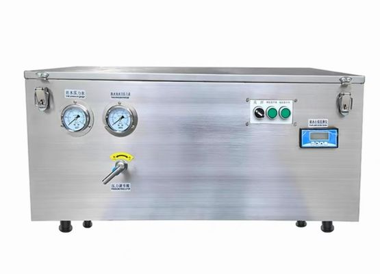 Small Box Type Yacht Desalinator Daily Water Output 1 Ton 500w