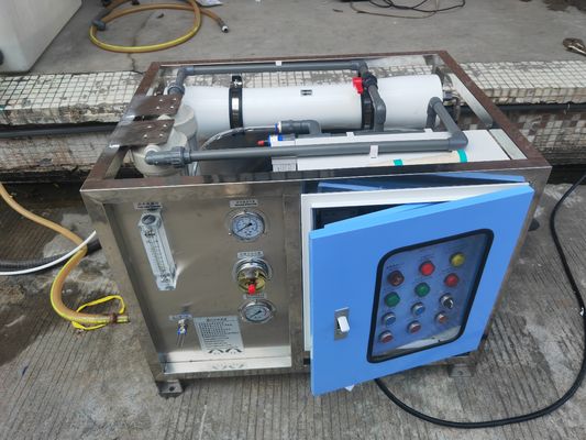 Portable Compact Mobile Seawater Desalination Unit With 99.5% Desalination Efficiency